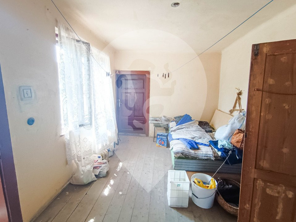 Oportunitate de investitie! Casa de vanzare in satul Palos