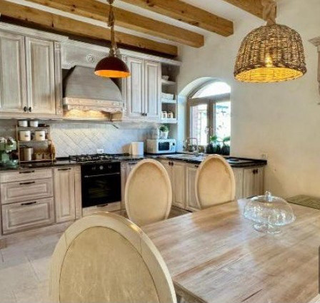 Casa Lux  160 mp  Brasov / Tractorul / Coresi Mall 