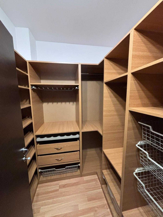 3 Camere | Rose Garden | Doamna Ghica | Centrala | Parcare