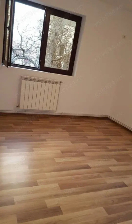 Vilă  |  5 Camere | zona Primăriei Sector 1 |  Centrala  