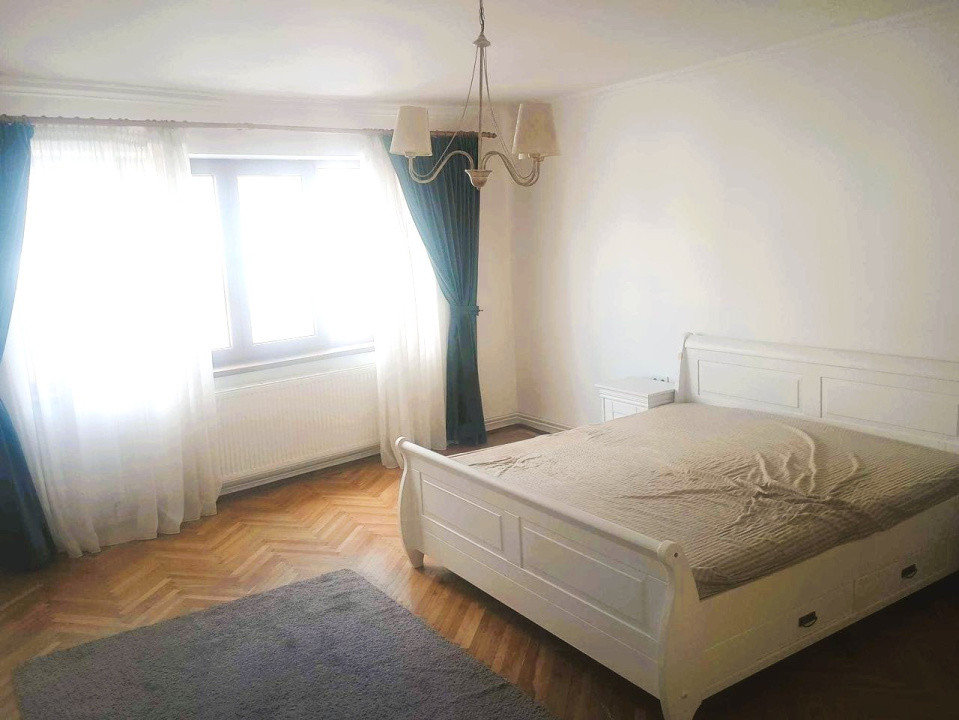 Casa 5 camere 160 mp - Centru Istoric / Centru Vechi / Lunga /  Brasov