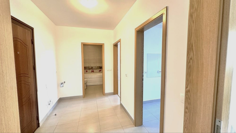 Apartament 2 camere cu loc de parcare Tractorul / Coresi Mal / Mosaic Residence