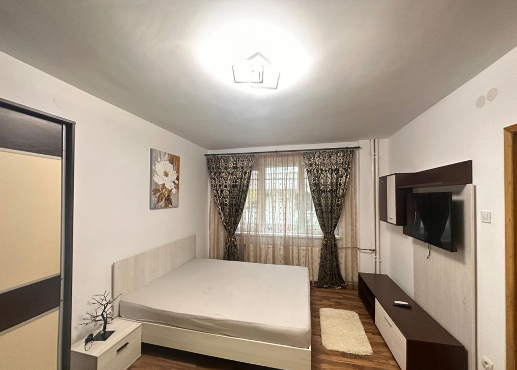  Garsoniera | Bld Ion Mihalache |  Parcare cu plata | Metrou