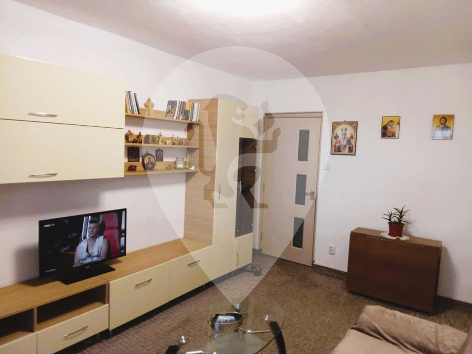 Apartament 3 camere circular - loc de parcare Grivitei  / Centru Civic