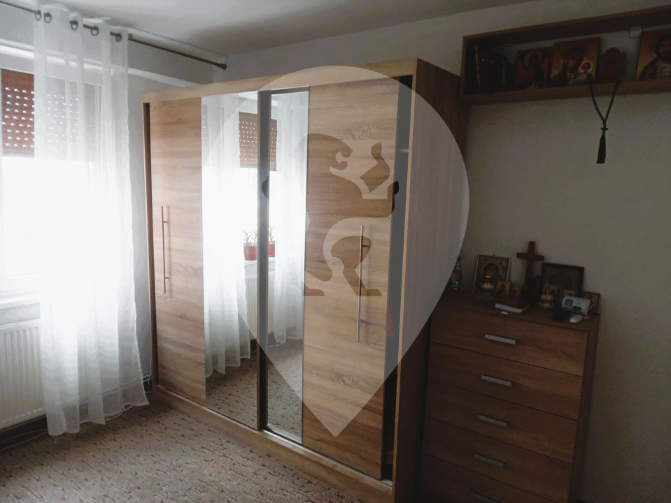 Apartament 3 camere circular - loc de parcare Grivitei  / Centru Civic