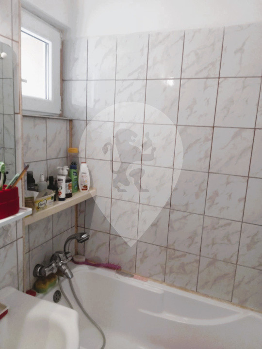 Apartament 3 camere circular - loc de parcare Grivitei  / Centru Civic