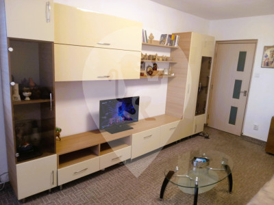 Apartament 3 camere circular - loc de parcare Grivitei  / Centru Civic