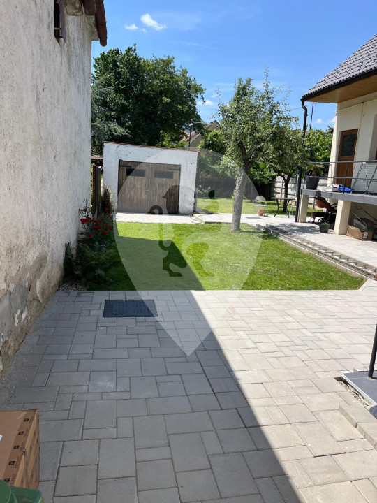 Casa 3 camere 100 mp - Brasov / Centru Civic  / Saturn / Calea Bucuresti