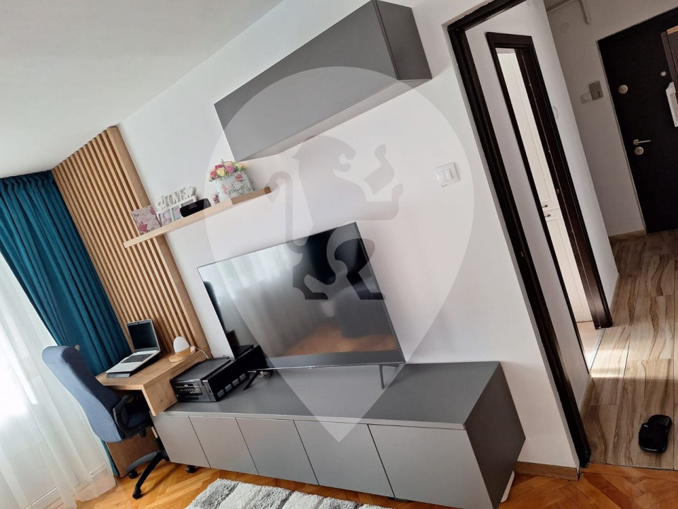 Apartament 3 camere  Tractorul / 13 decembrie / Faget - loc de parcare